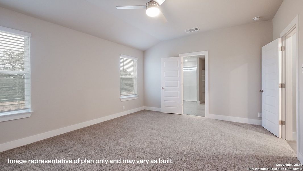 Spacious, unfurnished interior of a new home in Brookstone Creek, San Antonio (Image 18).