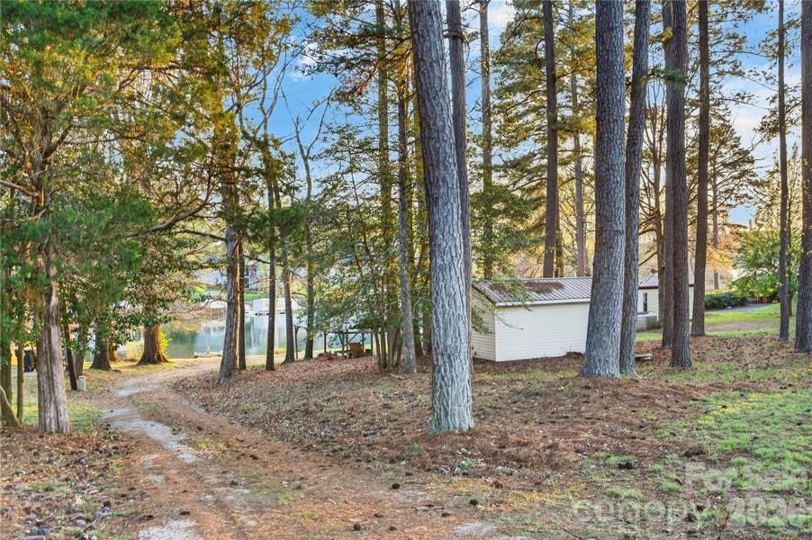 Natural landscape and outdoor views near  in Mooresville (Image 13).