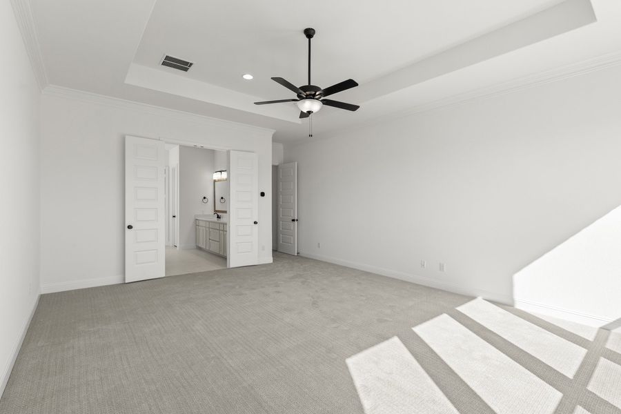 Representative unfurnished interior of a home built from the Hadley by Windsor Homes in Winding Creek, Rockwall (Image 25).
