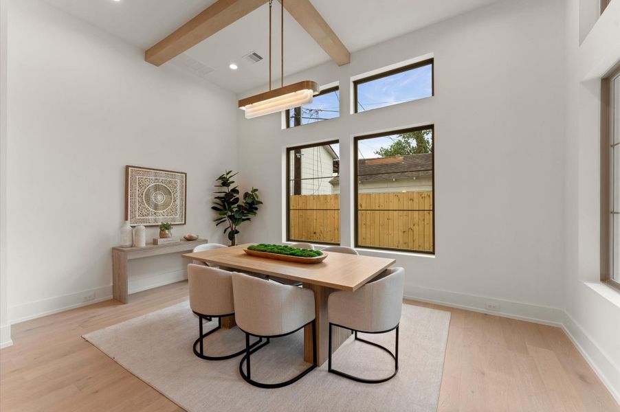 Image 27 of a home in .