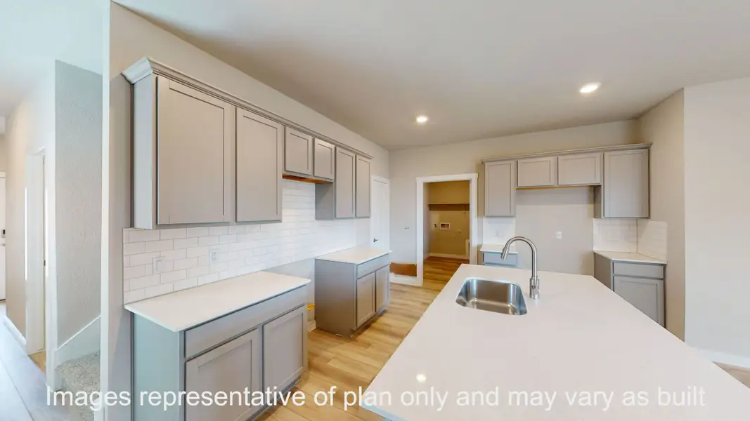 Furnished interior view inside a new home in Turnbo Ranch, Killeen (Image 4).