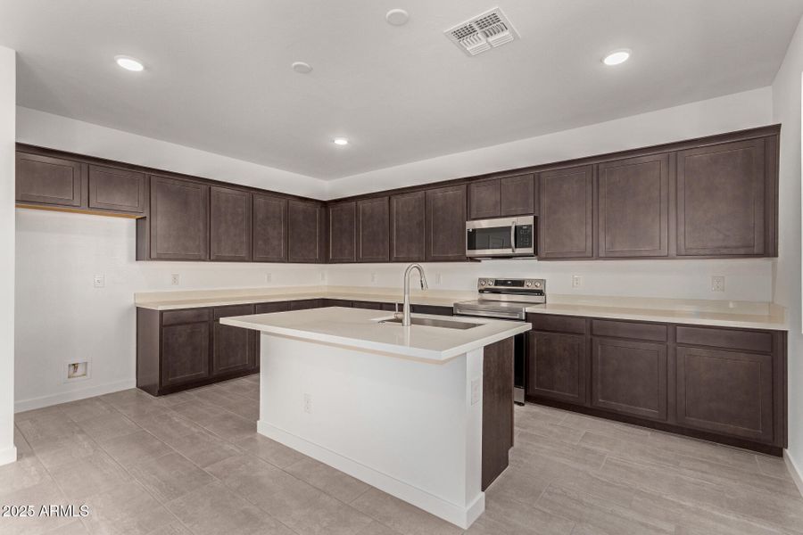 14 - Waddle 14 - Waddle