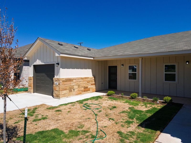Exterior details and patio area of a home in , Copperas Cove (Image 3). Exterior details and patio area of a home in , Copperas Cove (Image 3).
