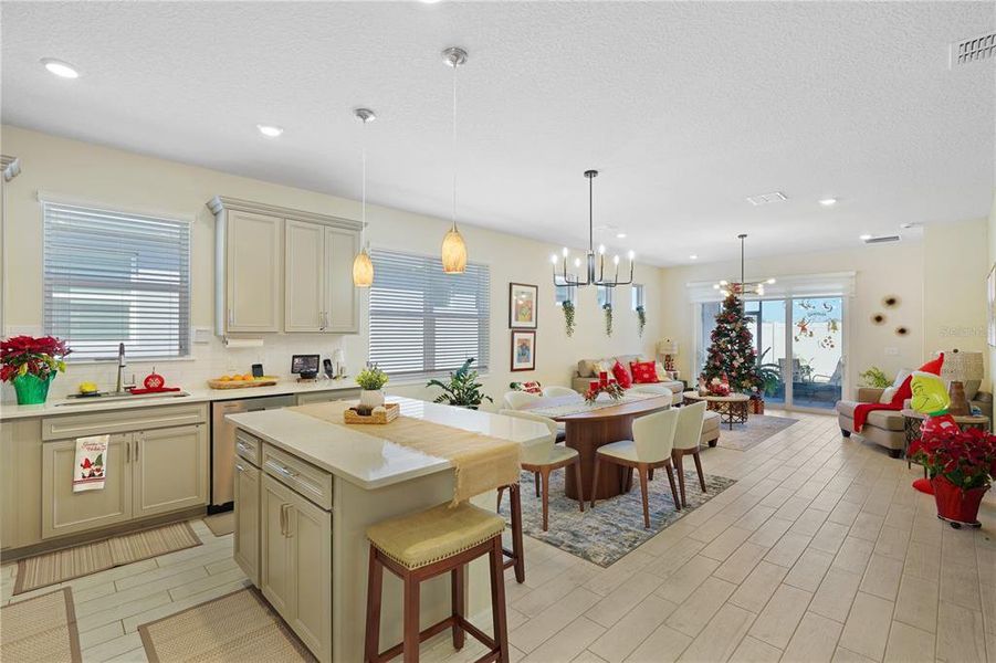 Furnished interior view inside a new home in , Kissimmee (Image 8).