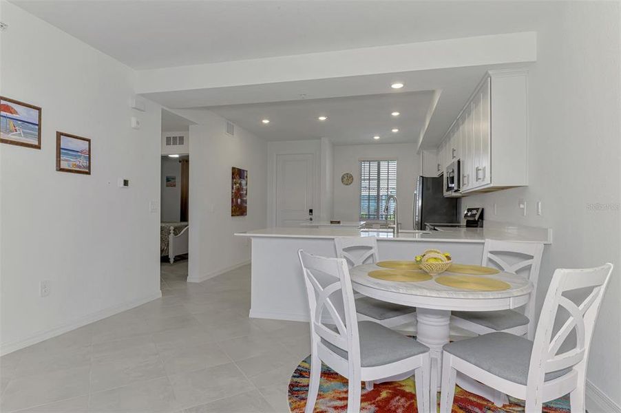 Furnished interior view inside a new home in , Venice (Image 29).