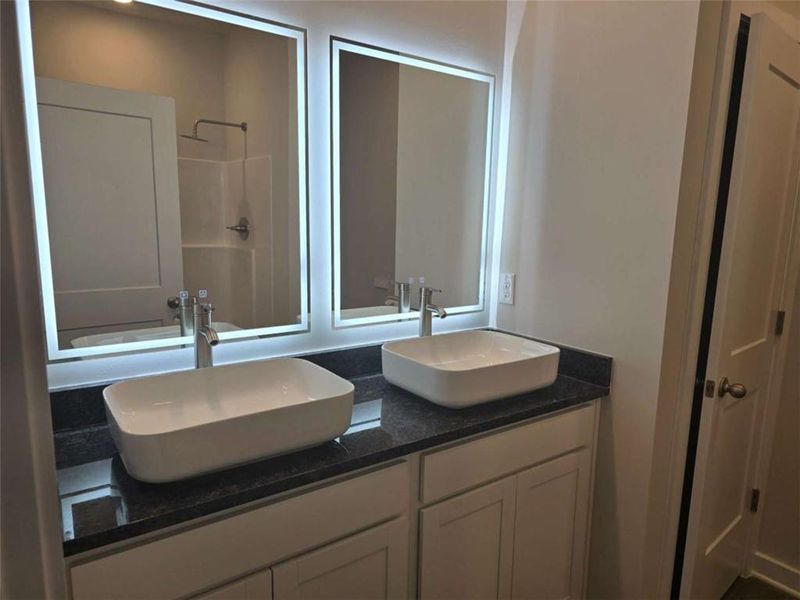 Furnished interior view inside a new home in Southern Hills, McDonough (Image 10).