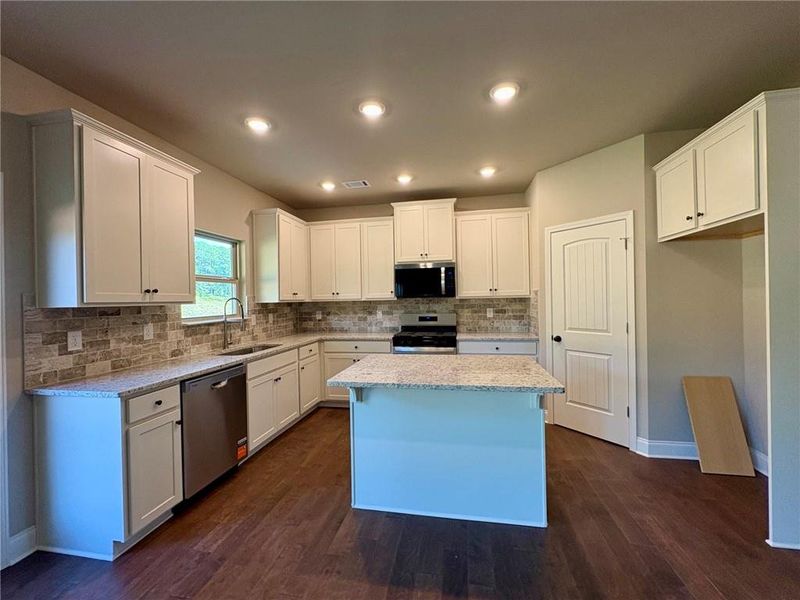 Furnished interior view inside a new home in , Grayson (Image 9).