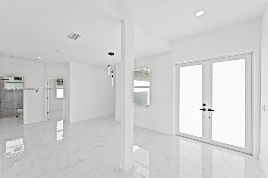 Spacious, unfurnished interior of a new home in , Lehigh Acres (Image 15). Spacious, unfurnished interior of a new home in , Lehigh Acres (Image 15).