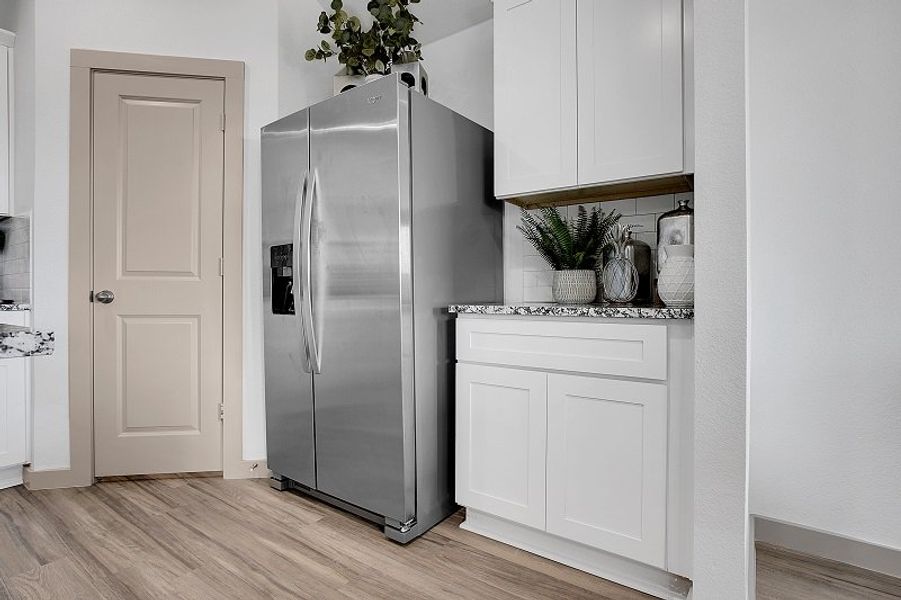 Furnished interior view inside a new home in Sahuarita Acres, Sahuarita (Image 6). Furnished interior view inside a new home in Sahuarita Acres, Sahuarita (Image 6).