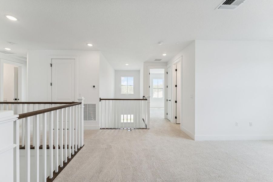 Spacious, unfurnished interior of a new home in , Stuart (Image 37).