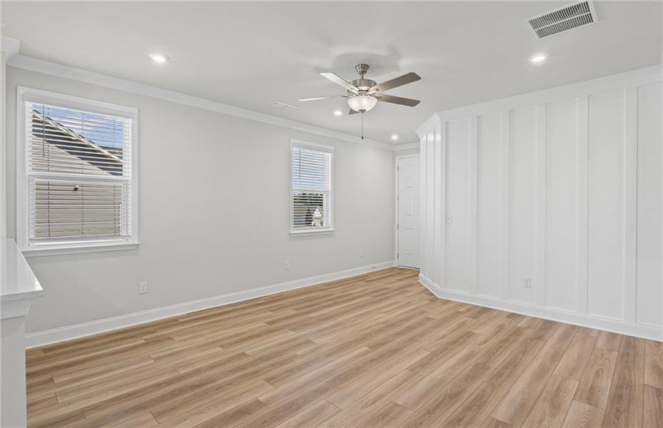 Spacious, unfurnished interior of a new home in Sun City Peachtree, Griffin (Image 9). Spacious, unfurnished interior of a new home in Sun City Peachtree, Griffin (Image 9).