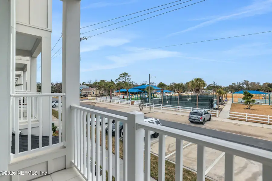 Exterior details and patio area of a home in , Jacksonville Beach (Image 25).
