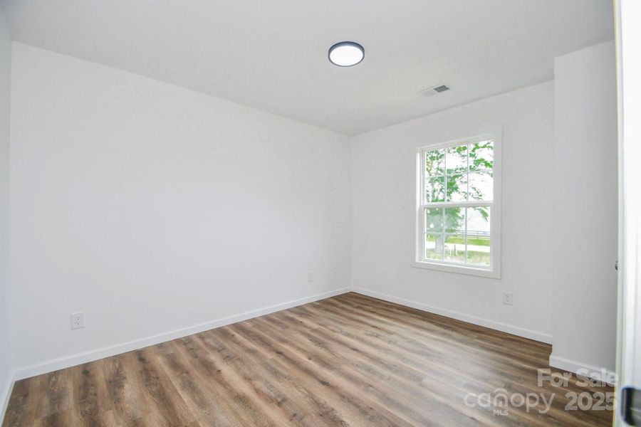 Spacious, unfurnished interior of a new home in , Pageland (Image 8).