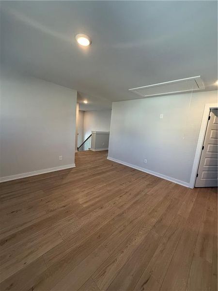 Spacious, unfurnished interior of a new home in The Fairways at Mirror Lake, Villa Rica (Image 16).