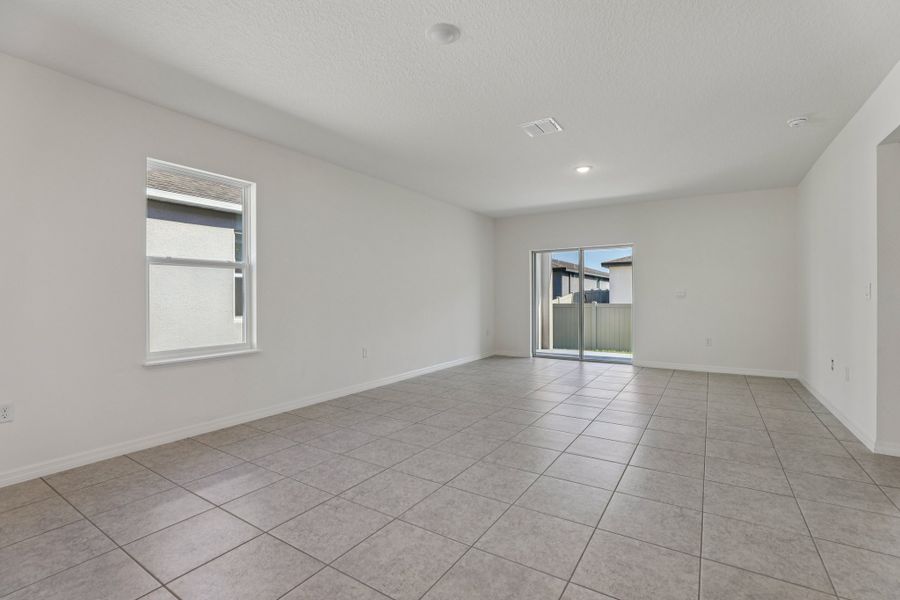 Representative unfurnished interior of a home built from the Vista by Maronda Homes in Heritage Station, Punta Gorda (Image 16).