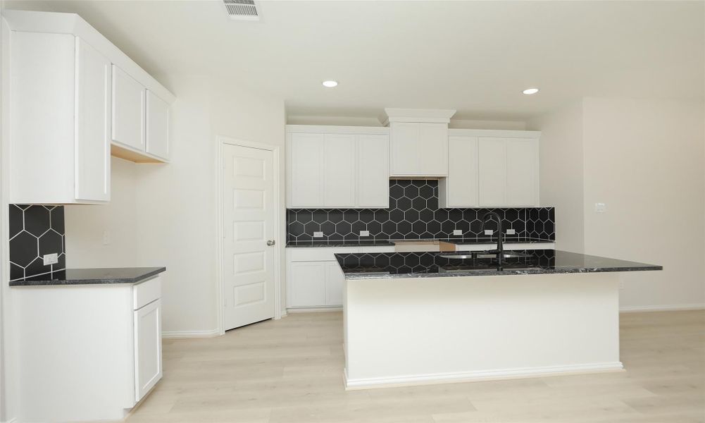 Image 7 of a home in River Ranch. Image 7 of a home in River Ranch.