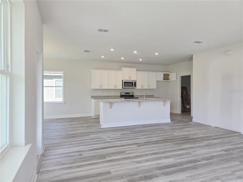 Spacious, unfurnished interior of a new home in The Preserve at Laurel Lake, Lake City (Image 10).