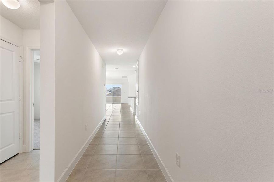 Spacious, unfurnished interior of a new home in , Davenport (Image 22).
