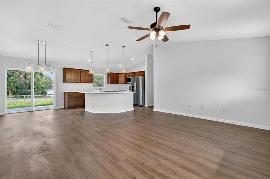 Spacious, unfurnished interior of a new home in , Lady Lake (Image 15). Spacious, unfurnished interior of a new home in , Lady Lake (Image 15).