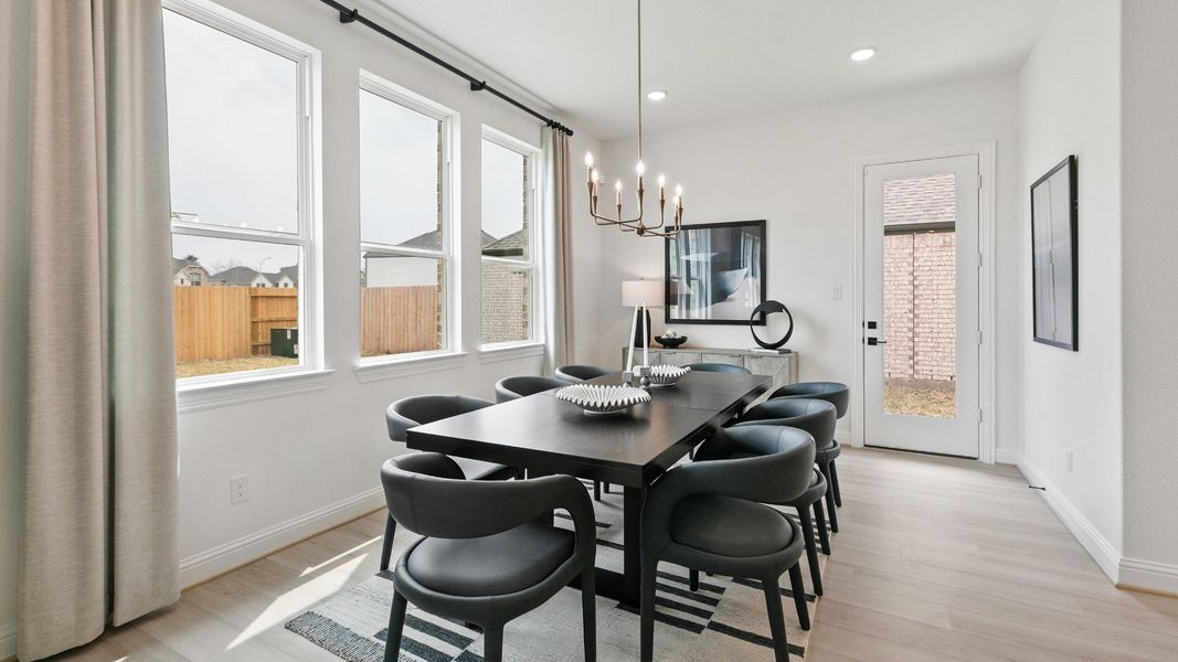 Representative furnished interior of a home built from the Mimosa by DRB Homes in Brookewater, Rosenberg (Image 15).