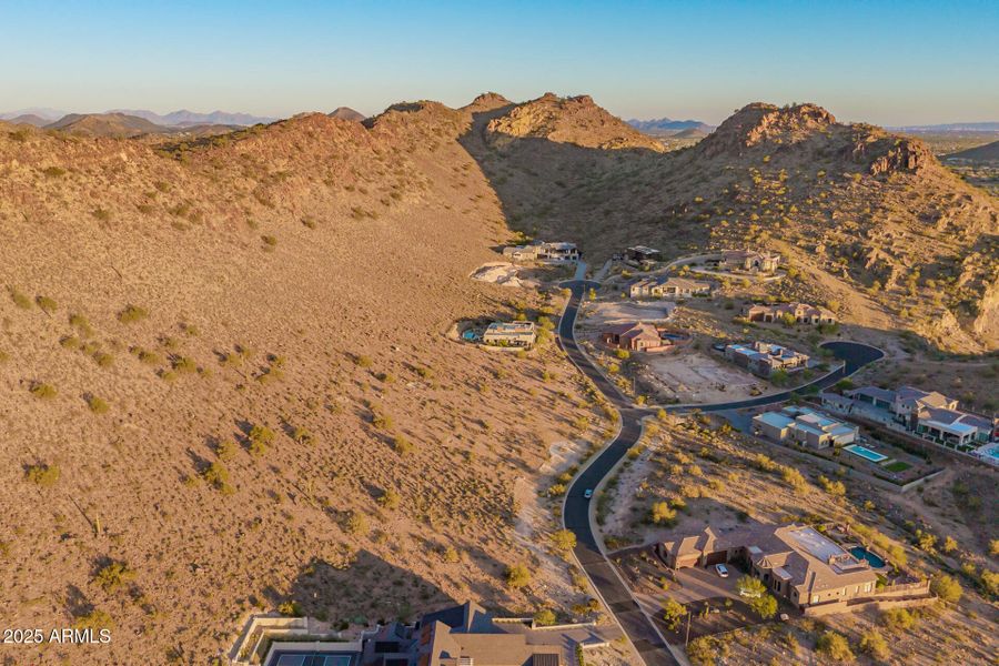 8962 W Roberta Ln (22) 8962 W Roberta Ln (22)