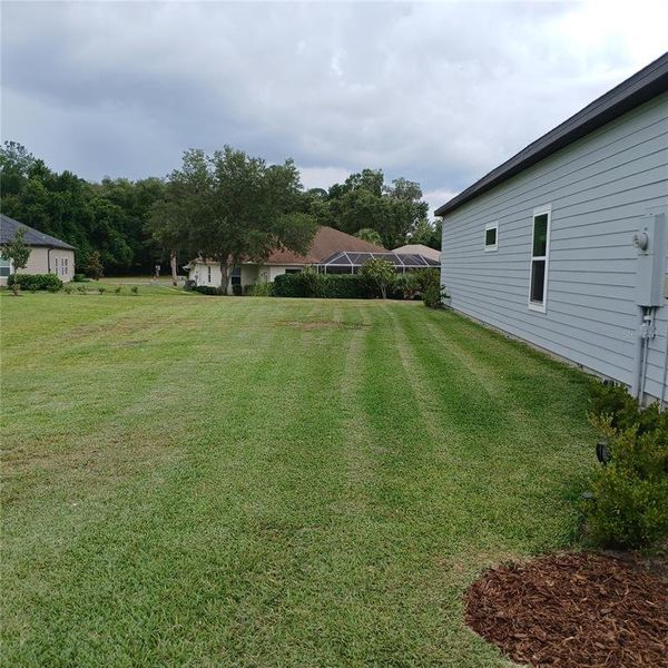 Exterior details and patio area of a home in Grand Park North, Dunnellon (Image 26). Exterior details and patio area of a home in Grand Park North, Dunnellon (Image 26).