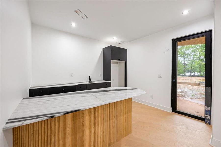 Furnished interior view inside a new home in , Alpharetta (Image 34).