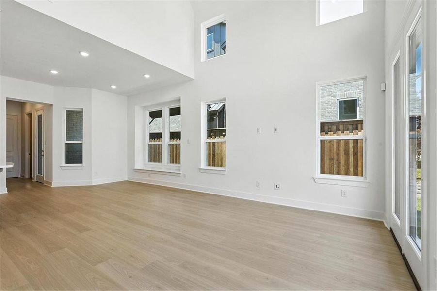 Spacious, unfurnished interior of a new home in Walsh: Townhomes - The Patios, Aledo (Image 18). Spacious, unfurnished interior of a new home in Walsh: Townhomes - The Patios, Aledo (Image 18).