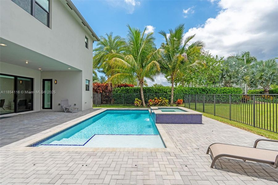 Image 52 of a home in .