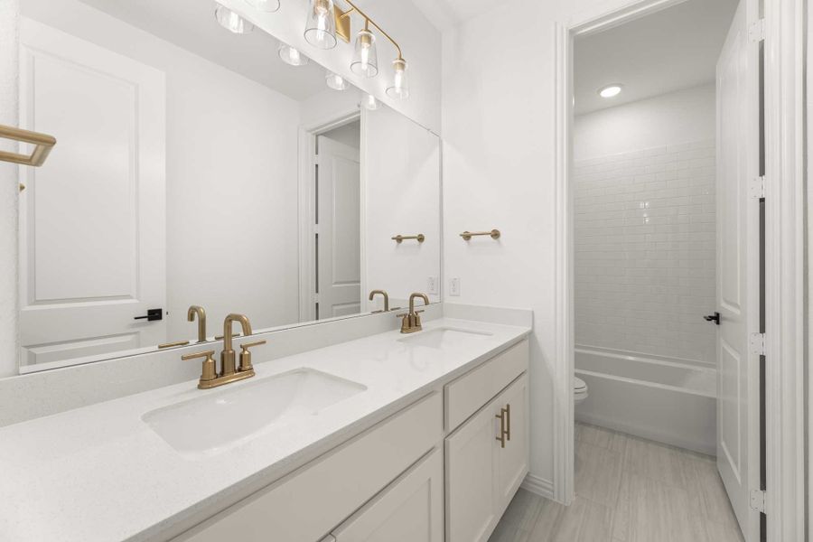 Mason Home Plan by Ashton Woods Mason Home Plan by Ashton Woods