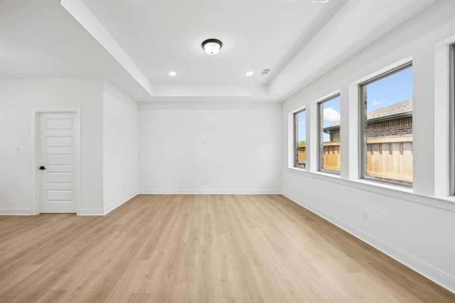 Spacious, unfurnished interior of a new home in Talia – Cottage Series, Mesquite (Image 22). Spacious, unfurnished interior of a new home in Talia – Cottage Series, Mesquite (Image 22).