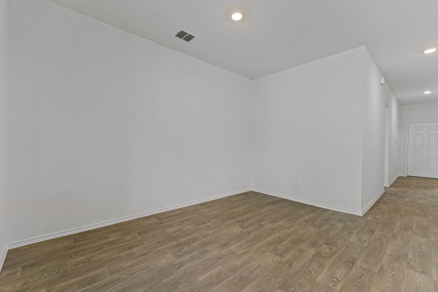 Spacious, unfurnished interior of a new home in Talavera, Kyle (Image 14). Spacious, unfurnished interior of a new home in Talavera, Kyle (Image 14).
