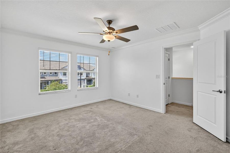 Spacious, unfurnished interior of a new home in , Land O' Lakes (Image 14).