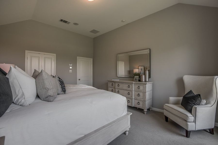 Furnished interior view inside a new home in Wildridge, Oak Point (Image 20).
