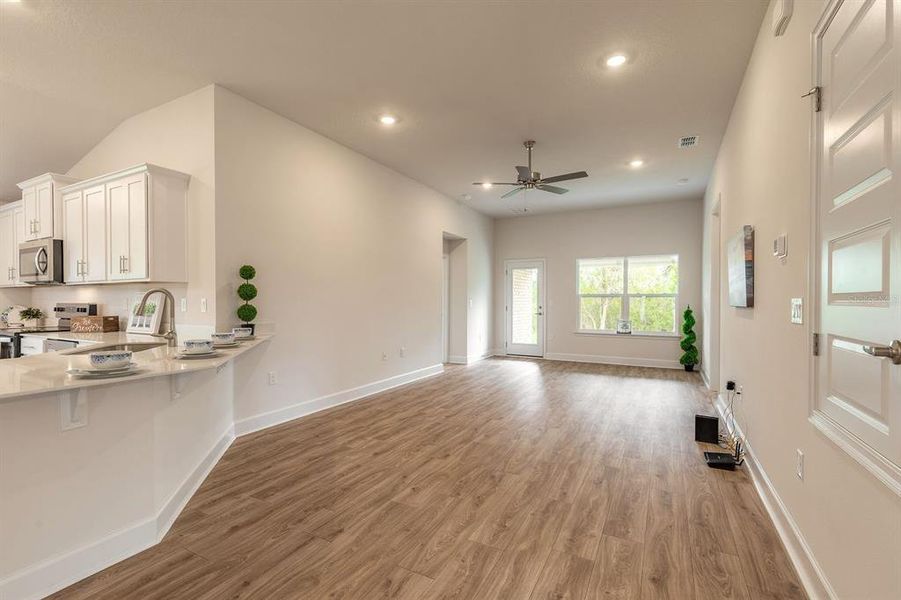 Furnished interior view inside a new home in Palm Coast, Palm Coast (Image 16).