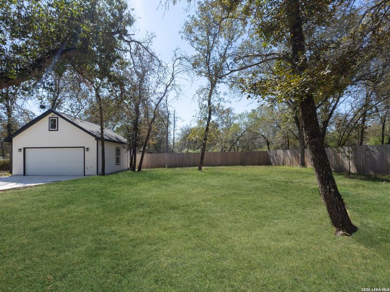 Image 69 of a home in .