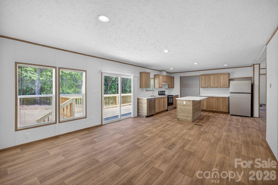 Dining Area/Kitchen