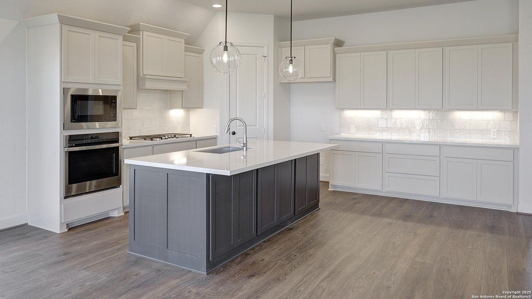 Furnished interior view inside a new home in Alsatian Oaks 60', Castroville (Image 12). Furnished interior view inside a new home in Alsatian Oaks 60', Castroville (Image 12).