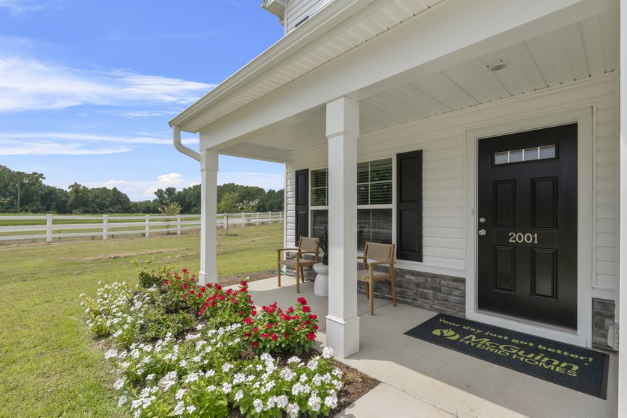 Representative exterior details of a home built from the Myrtle A by McGuinn Homes in Willow Lake, Blythewood (Image 3).
