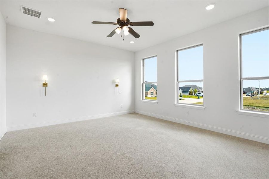 Spacious, unfurnished interior of a new home in Wildcat Ridge, Godley (Image 35). Spacious, unfurnished interior of a new home in Wildcat Ridge, Godley (Image 35).