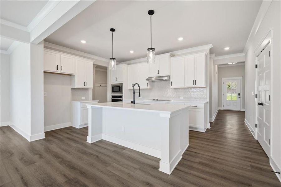 Furnished interior view inside a new home in Garland Meadows, Cartersville (Image 8).