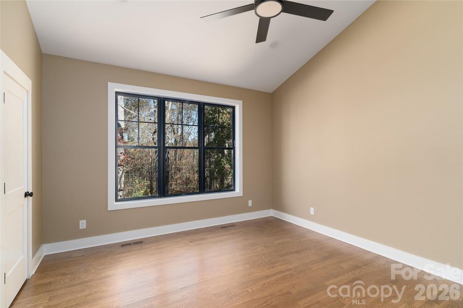 Spacious, unfurnished interior of a new home in , Maiden (Image 16).