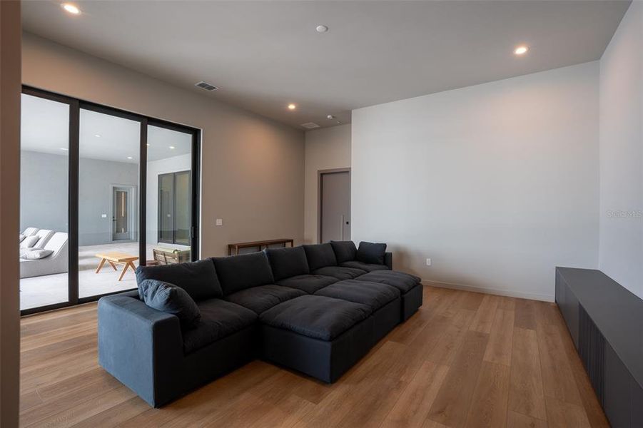 Furnished interior view inside a new home in , Montverde (Image 32).