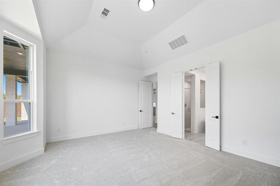 Spacious, unfurnished interior of a new home in Sonoma Verde: 70ft. lots, McLendon-Chisholm (Image 25). Spacious, unfurnished interior of a new home in Sonoma Verde: 70ft. lots, McLendon-Chisholm (Image 25).