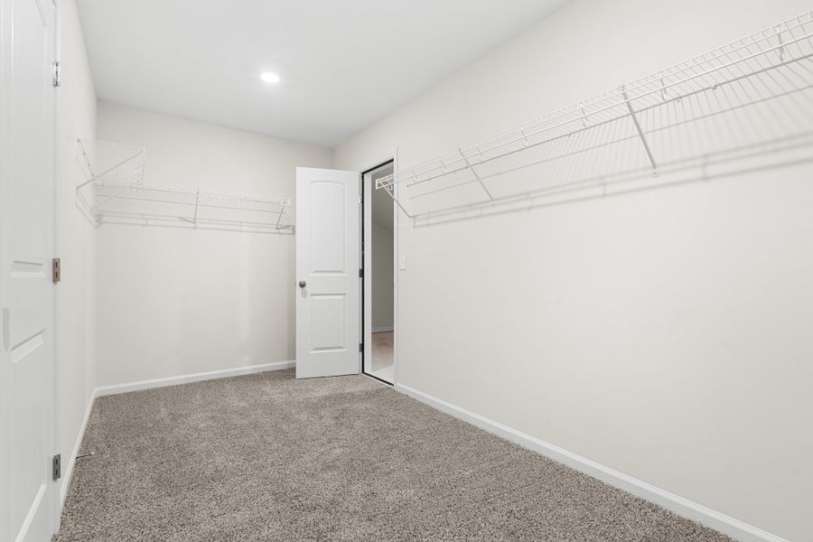 Spacious, unfurnished interior of a new home in Ramsey Landing, Rincon (Image 17).