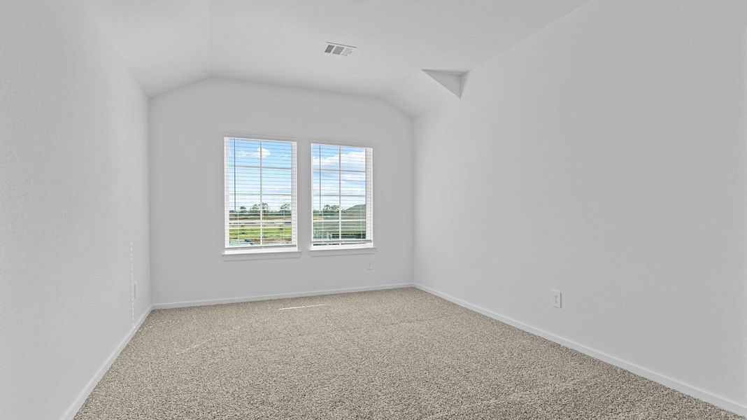 Representative unfurnished interior of a home built from the Hanna by D.R. Horton in Caldwell Crossing, Iowa Colony (Image 20).
