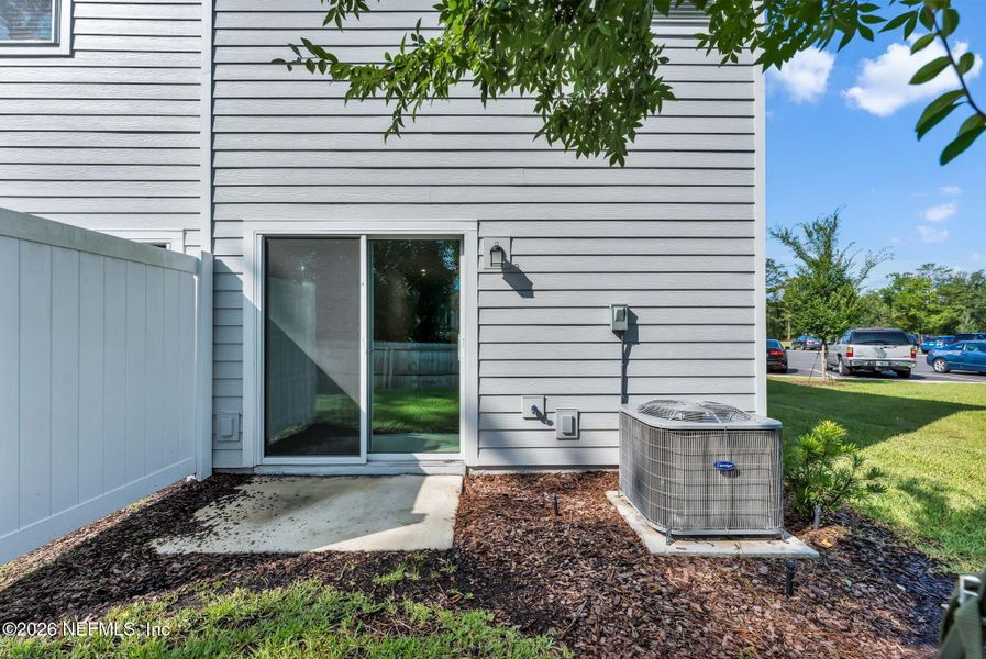 Exterior details and patio area of a home in , Orange Park (Image 3).