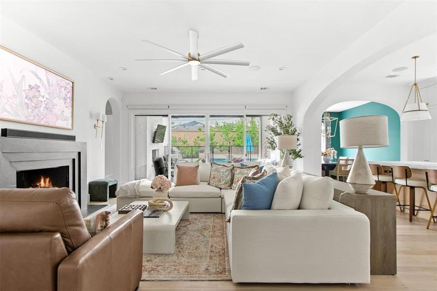 Furnished interior view inside a new home in , Dallas (Image 7).
