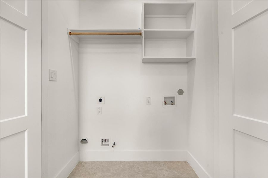 Spacious, unfurnished interior of a new home in , Houston (Image 20).