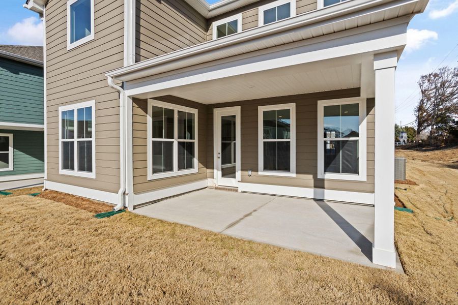 Exterior details and patio area of a home in Phillips Crossing, Ridgeville (Image 17).